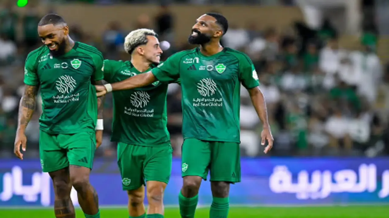 الأهلي يهزم الفتح بثلاثية نظيفة ضمن منافسات دوري روشن للمحترفين